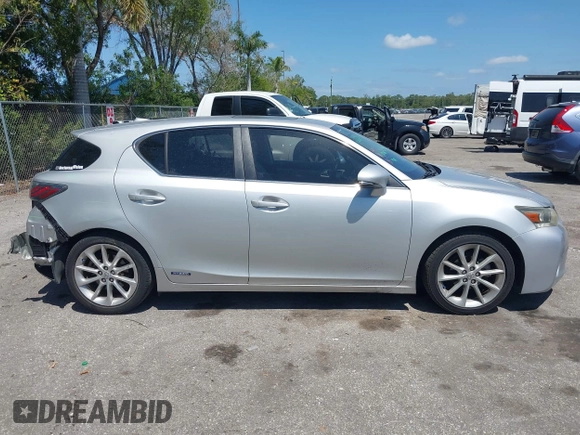 2011 Lexus CT 200h with VIN JTHKD5BHXB2029119, listed as a IAAI auction lot 42137569 with 86,052 mi miles and . Bid and sale history available at DreamBid. Image 13.