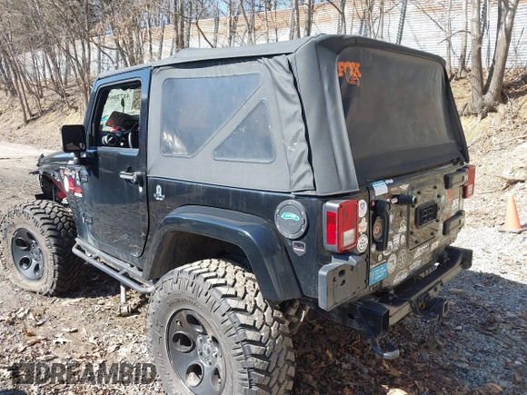 2015 Jeep Wrangler Sahara с VIN 1C4AJWBG7FL703858, выставлен на аукционе IAAI как лот 41720656 с пробегом 110 671 миль миль и . История ставок и продаж доступна на DreamBid. Изображение 3.