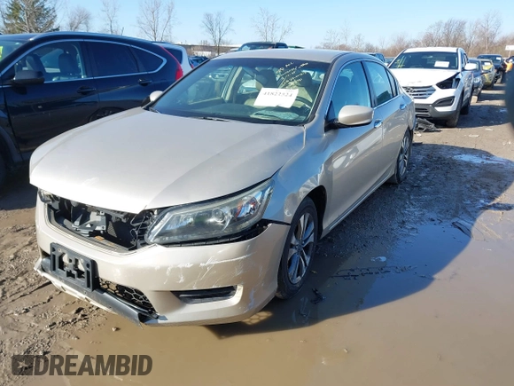 2014 Honda Accord Sedan LX with VIN 1HGCR2F33EA263781, listed as a IAAI auction lot 41822524 with 167,102 mi miles. Bid and sale history available at carsss.com. Image 17.
