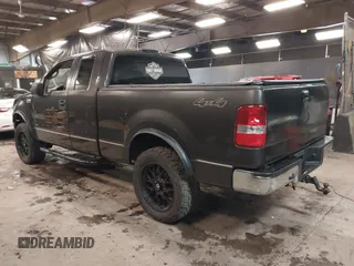 2006 Ford F-150 XLT with VIN 1FTPX14596NB83190, listed as a IAAI auction lot 41272173 with 286,577 mi miles. Bid and sale history available at carsss.com. Image 3.