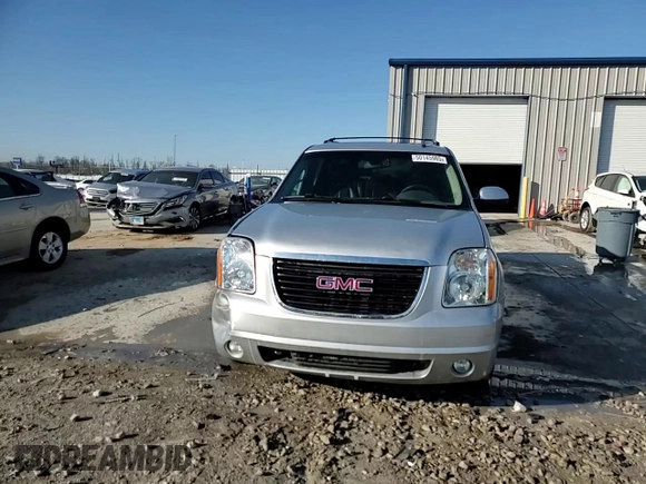 2014 GMC Yukon XL SLT with VIN 1GKS2KE75ER199316, listed as a Copart auction lot 50145985 with 245,746 mi miles and Salvage Title. Bid and sale history available at carsss.com. Image 14.