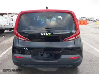 2022 Kia Soul LX with VIN KNDJ23AU7N7163132, listed as a IAAI auction lot 41137660 with 109,791 mi miles. Bid and sale history available at carsss.com. Image 16.