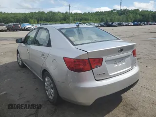 2010 Kia Forte EX z VIN KNAFU4A22A5828445, wystawiony jako Copart lot #51564313 z przebiegiem 114 961 mil mil oraz Szkoda całkowita • Salvage title. Historia ofert i sprzedaży dostępna na DreamBid. Obrazek 2.