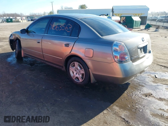 2004 Nissan Altima S with VIN 1N4AL11D24C102557, listed as a IAAI auction lot 41663563 with 151,144 mi miles. Bid and sale history available at carsss.com. Image 3.