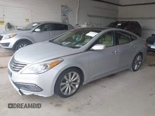 2016 Hyundai Azera Limited with VIN KMHFH4JGXGA508661, listed as a IAAI auction lot 42522492 with 188,700 mi miles and . Bid and sale history available at DreamBid. Image 17.