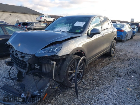 2018 Porsche Cayenne S z VIN WP1AB2A22JLA60905, wystawiony jako IAAI lot #41172757 z przebiegiem 84 396 mil mil oraz . Historia ofert i sprzedaży dostępna na DreamBid. Obrazek 17.