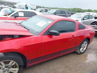 2013 Ford Mustang V6 with VIN 1ZVBP8AM6D5266696, listed as a IAAI auction lot 42472212 with 144,914 mi miles and . Bid and sale history available at DreamBid. Image 15.