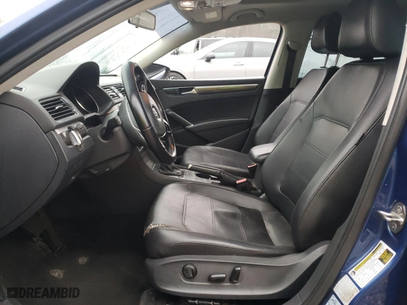 2016 Volkswagen Passat 1.8T SE w/Technology with VIN 1VWBS7A36GC029769, listed as a Copart auction lot 86596494 with 164,606 mi miles and Salvage Title. Bid and sale history available at carsss.com. Image 7.