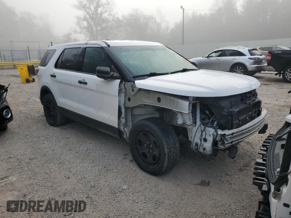 2016 Ford Utility Police Interceptor with VIN 1FM5K8AR1GGA62743, listed as a Copart auction lot 85338674 with 0 mi miles and Clean Title. Bid and sale history available at carsss.com. Image 4.