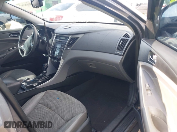 2013 Hyundai Sonata Limited with VIN 5NPEC4AC9DH734867, listed as a IAAI auction lot 41434287 with 196,721 mi miles and . Bid and sale history available at DreamBid. Image 5.