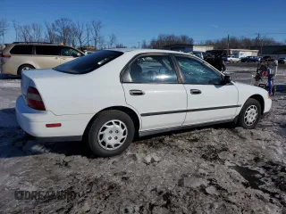 1994 Honda Accord DX with VIN 1HGCD5620RA174215, listed as a Copart auction lot 46166095 with 100,754 mi miles and Salvage Title. Bid and sale history available at carsss.com. Image 3.