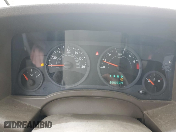 2008 Jeep Compass Sport with VIN 1J8FT47W58D685113, listed as a Copart auction lot 42317235 with 226,604 mi miles and Salvage Title. Bid and sale history available at carsss.com. Image 9.