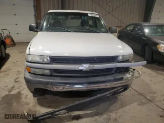 2002 Chevrolet Silverado 1500 with VIN 1GCEC14WX2Z153341, listed as a Copart auction lot 79857644 with 161,247 mi miles and Salvage Title. Bid and sale history available at carsss.com. Image 5.
