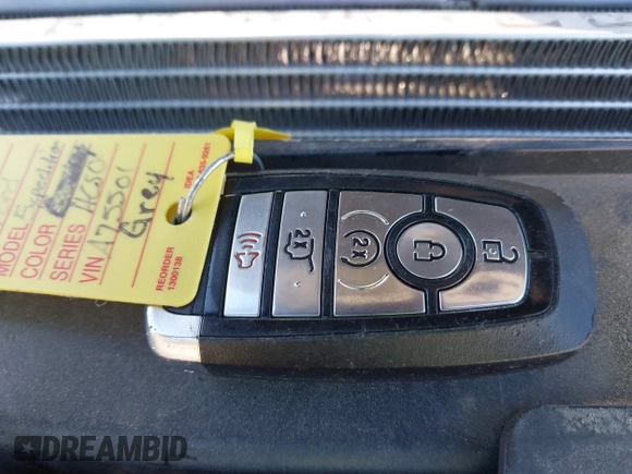 2021 Ford Expedition XLT with VIN 1FMJU1HT8MEA75501, listed as a IAAI auction lot 41212610 with 32,322 mi miles and . Bid and sale history available at DreamBid. Image 11.