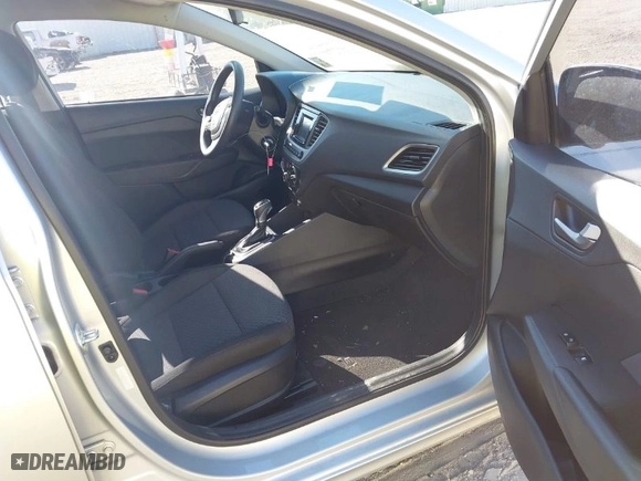 2019 Hyundai Accent SE with VIN 3KPC24A32KE059777, listed as a IAAI auction lot 41139745 with 77,337 mi miles. Bid and sale history available at carsss.com. Image 5.
