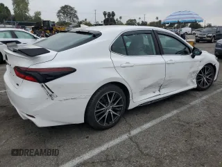2021 Toyota Camry SE Nightshade with VIN 4T1G11AK6MU611646, listed as a Copart auction lot 50590225 with 55,704 mi miles and Salvage Title. Bid and sale history available at DreamBid. Image 3.