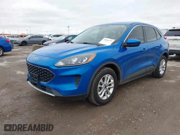 2020 Ford Escape SE with VIN 1FMCU9G62LUB18933, listed as a IAAI auction lot 41564797 with 68,187 mi miles. Bid and sale history available at carsss.com. Image 17.