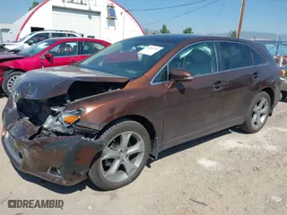 2013 Toyota Venza LE with VIN 4T3BK3BB1DU077562, listed as a IAAI auction lot 40207957 with 132,648 mi miles. Bid and sale history available at carsss.com. Image 2.