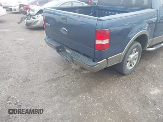 2005 Ford F-150 XLT z VIN 1FTPW12525FB16249, wystawiony jako IAAI lot #42040712 z przebiegiem 258 539 mil mil oraz . Historia ofert i sprzedaży dostępna na DreamBid. Obrazek 15.