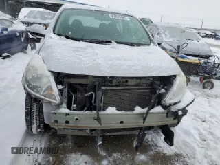 2013 Nissan Versa S with VIN 3N1CN7AP0DL895634, listed as a Copart auction lot 87633665 with 80,053 mi miles and Salvage title. Bid and sale history available at DreamBid. Image 5.