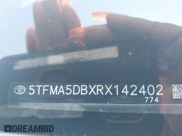 2024 Toyota Tundra 1794 Edition with VIN 5TFMA5DBXRX142402, listed as a IAAI auction lot 42619668 with 17,523 mi miles and . Bid and sale history available at DreamBid. Image 9.