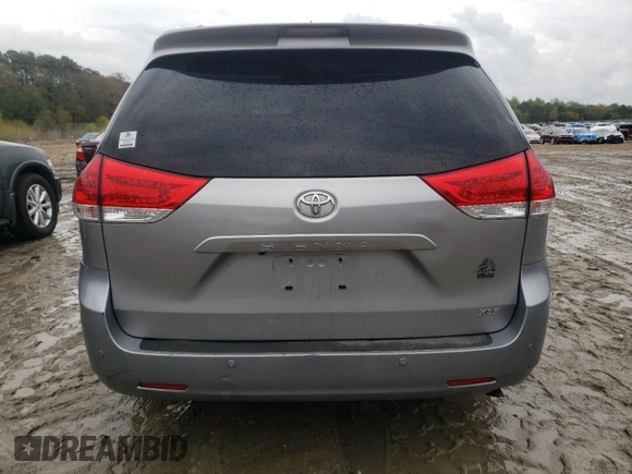 2011 Toyota Sienna XLE AAS with VIN 5TDYK3DC3BS097987, listed as a Copart auction lot 53044035 with 45,865 mi miles and Salvage Title. Bid and sale history available at carsss.com. Image 6.