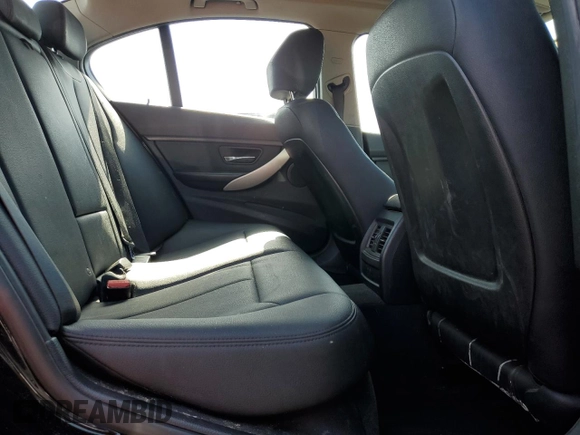 2014 BMW 3 Series 320i with VIN WBA3B1C56EP678722, listed as a Copart auction lot 61504625 with 158,903 mi miles and Clean title. Bid and sale history available at DreamBid. Image 10.