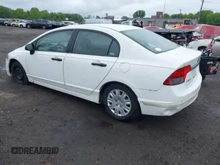 2009 Honda Civic DX-VP z VIN 2HGFA16329H506339, wystawiony jako IAAI lot #42319694 z przebiegiem 205 926 mil mil oraz . Historia ofert i sprzedaży dostępna na DreamBid. Obrazek 3.