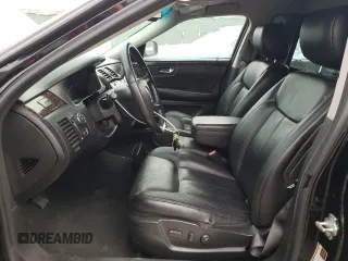 2008 Cadillac DTS Professional 1SH z VIN 1GEEH00Y48U500050, wystawiony jako Copart lot #79933984 z przebiegiem 62 486 mil mil oraz Szkody całkowita. Historia ofert i sprzedaży dostępna na DreamBid. Obrazek 7.