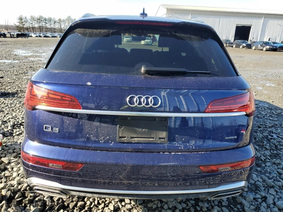 2024 Audi Q5 S line Premium Plus with VIN WA1EAAFY2R2028285, listed as a Copart auction lot 44526175 with 0 mi miles and Salvage Title. Bid and sale history available at carsss.com. Image 6.