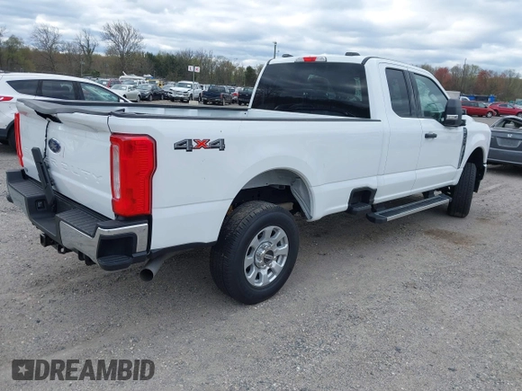 2024 Ford F-250 XL с VIN 1FT7X2BN5RED47418, выставлен на аукционе IAAI как лот 42049571 с пробегом 3 834 миль миль и . История ставок и продаж доступна на DreamBid. Изображение 4.