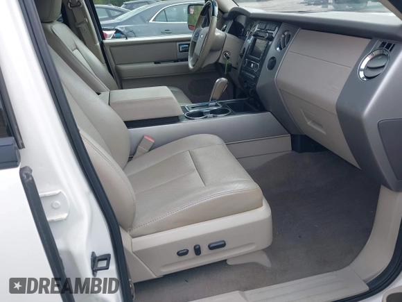 2013 Ford Expedition Limited z VIN 1FMJU1K59DEF69070, wystawiony jako IAAI lot #42128890 z przebiegiem 95 351 mil mil oraz . Historia ofert i sprzedaży dostępna na DreamBid. Obrazek 5.