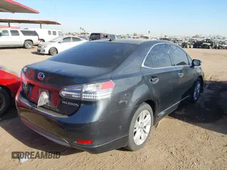 2010 Lexus HS 250h with VIN JTHBB1BA8A2034027, listed as a IAAI auction lot 41551228 with 304,411 mi miles and . Bid and sale history available at DreamBid. Image 4.