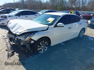 2020 Nissan Altima 2.5 S with VIN 1N4BL4BV2LN313211, listed as a IAAI auction lot 41468768 with 160,940 mi miles. Bid and sale history available at carsss.com. Image 17.