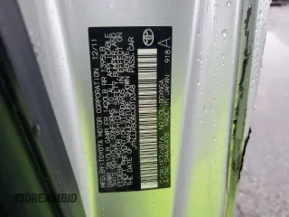 2012 Scion iQ z VIN JTNJJXB08CJ012348, wystawiony jako Copart lot #45415315 z przebiegiem 87 315 mil mil oraz Szkoda całkowita • Salvage title. Historia ofert i sprzedaży dostępna na DreamBid. Obrazek 12.