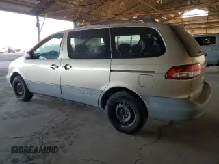 2002 Toyota Sienna CE with VIN 4T3ZF19C62U416738, listed as a Copart auction lot 81414694 with 179,051 mi miles and Clean Title. Bid and sale history available at carsss.com. Image 2.
