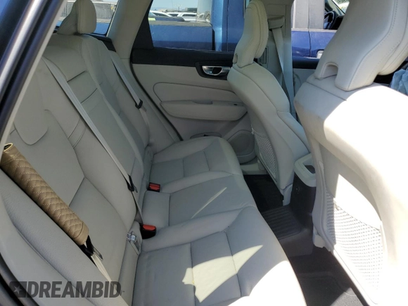 2021 Volvo XC60 Inscription Expression with VIN YV4BR0DK5M1841500, listed as a Copart auction lot 65078144 with 31,557 mi miles and Salvage title. Bid and sale history available at DreamBid. Image 11.