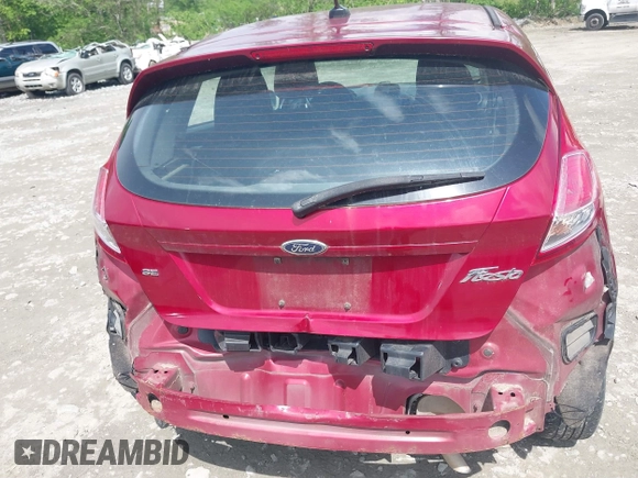 2016 Ford Fiesta SE z VIN 3FADP4EJ4GM178707, wystawiony jako IAAI lot #42095480 z przebiegiem 96 454 mil mil oraz . Historia ofert i sprzedaży dostępna na DreamBid. Obrazek 6.