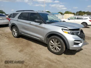 2020 Ford Explorer XLT z VIN 1FMSK7DH1LGA88561, wystawiony jako Copart lot #51372435 z przebiegiem 100 180 mil mil oraz Nie do naprawy. Historia ofert i sprzedaży dostępna na DreamBid. Obrazek 4.