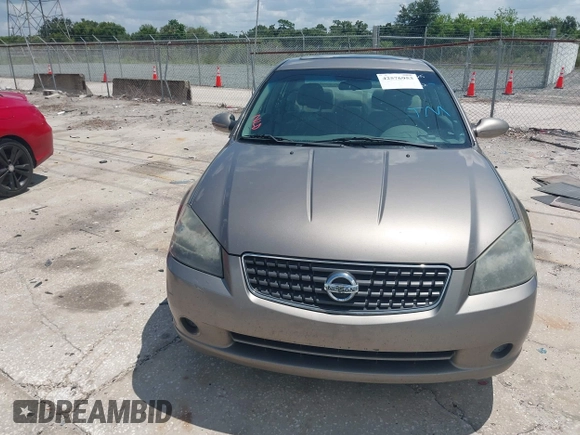 2005 Nissan Altima S with VIN 1N4AL11D95C179525, listed as a IAAI auction lot 42576953 with 126,836 mi miles and . Bid and sale history available at DreamBid. Image 6.