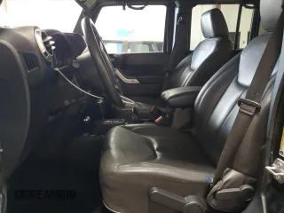 2017 Jeep Wrangler Unlimited Sahara с VIN 1C4HJWEG7HL575506, выставлен на аукционе Copart как лот 64185925 с пробегом 103 292 миль миль и Списание • Salvage title. История ставок и продаж доступна на DreamBid. Изображение 7.
