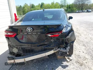 2022 Toyota Camry SE z VIN 4T1G11AK0NU657071, wystawiony jako IAAI lot #41991413 z przebiegiem 86 272 mil mil oraz . Historia ofert i sprzedaży dostępna na DreamBid. Obrazek 6.