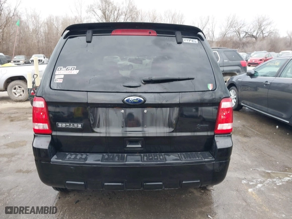 2011 Ford Escape XLT with VIN 1FMCU9DG7BKB03271, listed as a IAAI auction lot 41711731 with 139,135 mi miles. Bid and sale history available at carsss.com. Image 16.