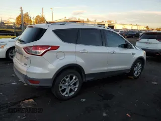 2016 Ford Escape Titanium with VIN 1FMCU9J97GUB28558, listed as a Copart auction lot 89022285 with 81,544 mi miles and Salvage Title. Bid and sale history available at DreamBid. Image 3.