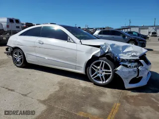 2014 Mercedes-Benz E-Class E 350 with VIN WDDKJ5KBXEF245514, listed as a Copart auction lot 47947615 with 93,476 mi miles and Salvage Title. Bid and sale history available at carsss.com. Image 4.