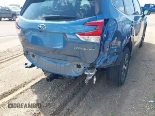 2023 Subaru Forester Premium с VIN JF2SKADC7PH427511, выставлен на аукционе IAAI как лот 42184112 с пробегом 39 846 миль миль и . История ставок и продаж доступна на DreamBid. Изображение 6.