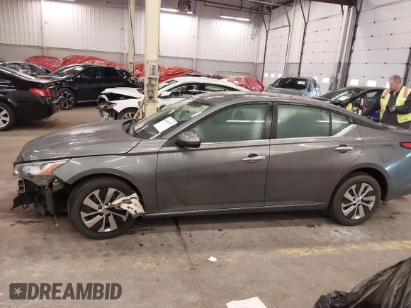 2020 Nissan Altima S z VIN 1N4BL4BV7LC190355, wystawiony jako IAAI lot #41667512 z przebiegiem 48 421 mil mil oraz . Historia ofert i sprzedaży dostępna na DreamBid. Obrazek 15.