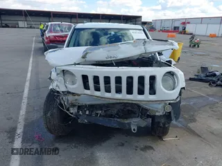 2014 Jeep Patriot Sport with VIN 1C4NJPBA9ED715277, listed as a IAAI auction lot 41674449 with 240,193 mi miles and . Bid and sale history available at carsss.com. Image 12.