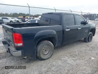 2008 GMC Sierra Denali z VIN 2GTEK638681194151, wystawiony jako IAAI lot #41613870 z przebiegiem 148 503 mil mil oraz . Historia ofert i sprzedaży dostępna na DreamBid. Obrazek 4.