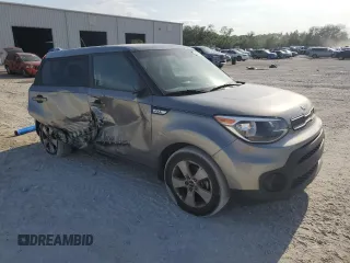 2019 Kia Soul z VIN KNDJN2A24K7672817, wystawiony jako Copart lot #54296525 z przebiegiem 107 338 mil mil oraz Nie do naprawy • Non repairable. Historia ofert i sprzedaży dostępna na DreamBid. Obrazek 4.